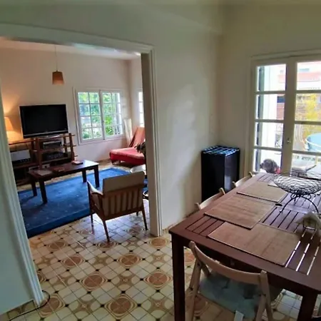 Daire Castello House